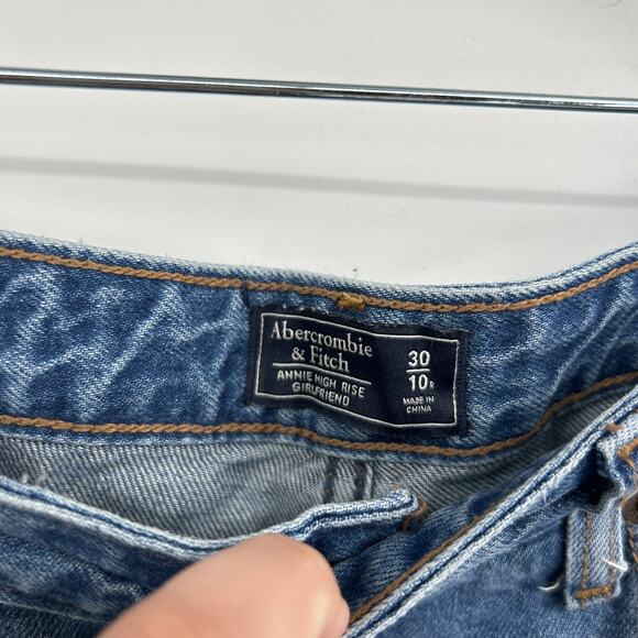 Abercrombie & Fitch Distressed Annie High Rise Girlfriend Jeans Size 10 / 30 - Picture 4 of 7